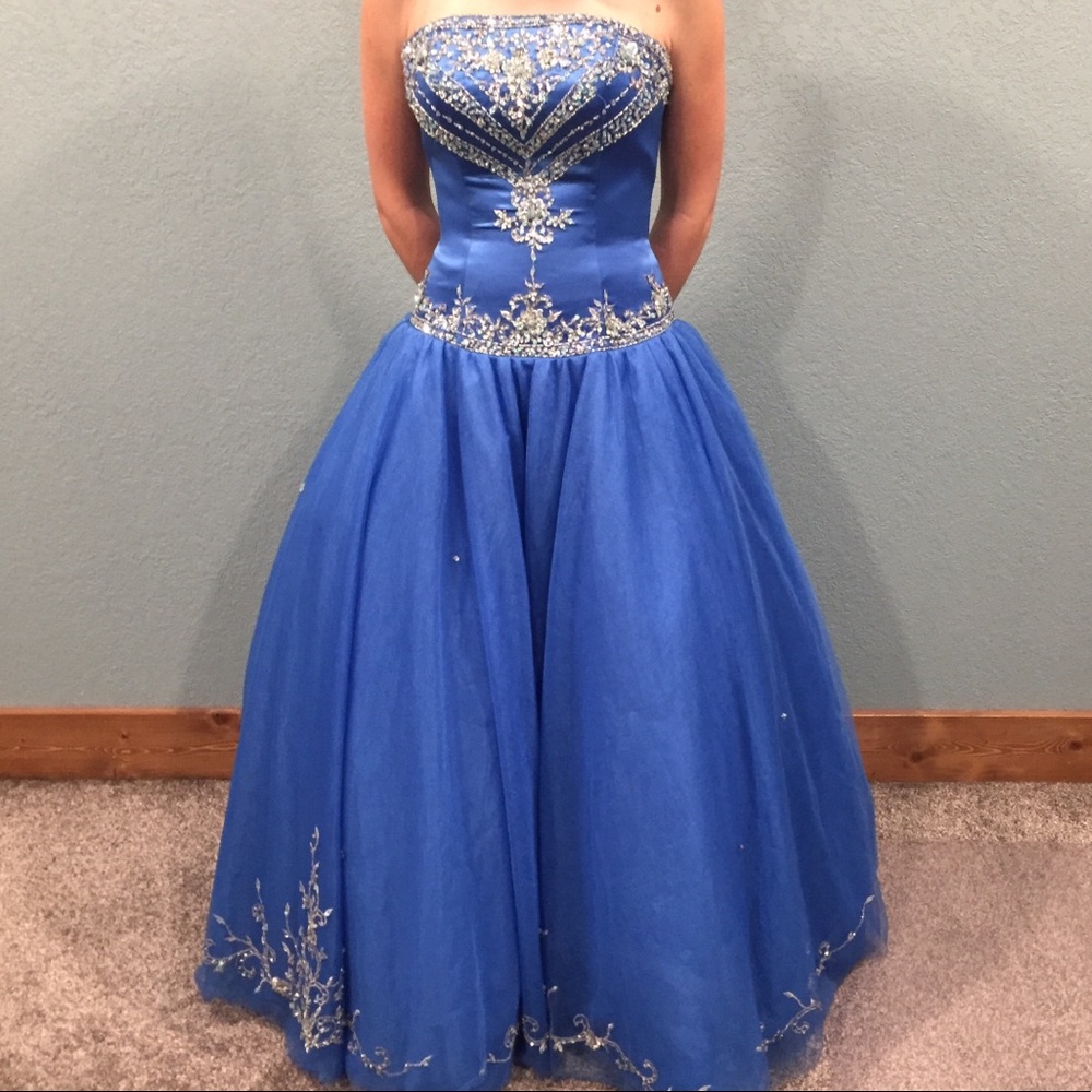 Tiffany Designs Blue and Silver Size 0-6